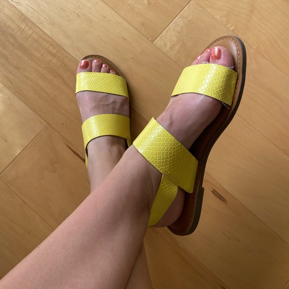 Yellow Franco Sarto Leather Sandals - Picture 4 of 7
